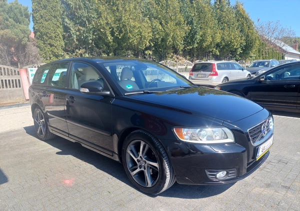 Volvo V50 cena 19900 przebieg: 210000, rok produkcji 2012 z Wysokie Mazowieckie małe 529